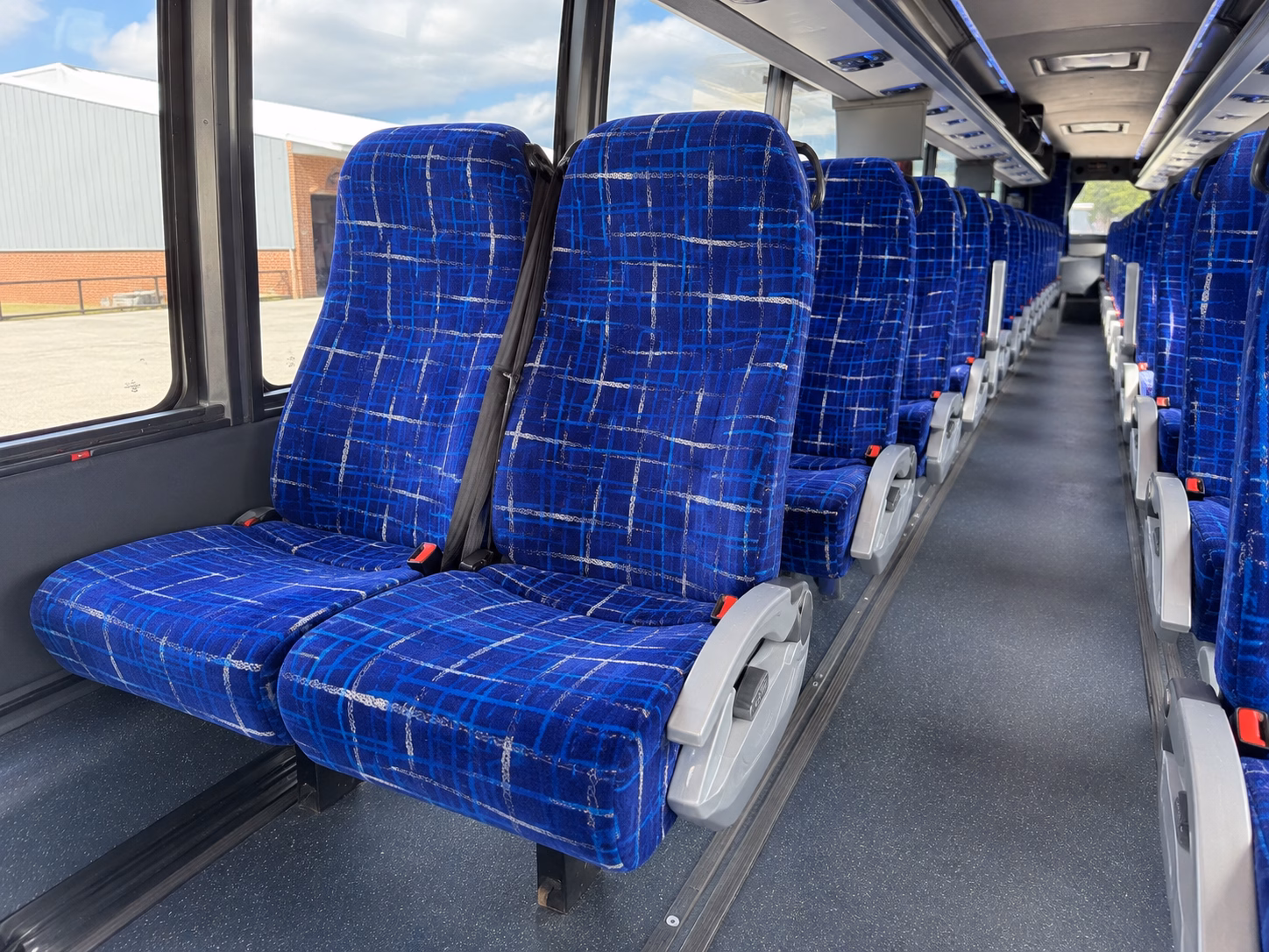 airport wedding guest shuttles from smf oak and sfo to stockton