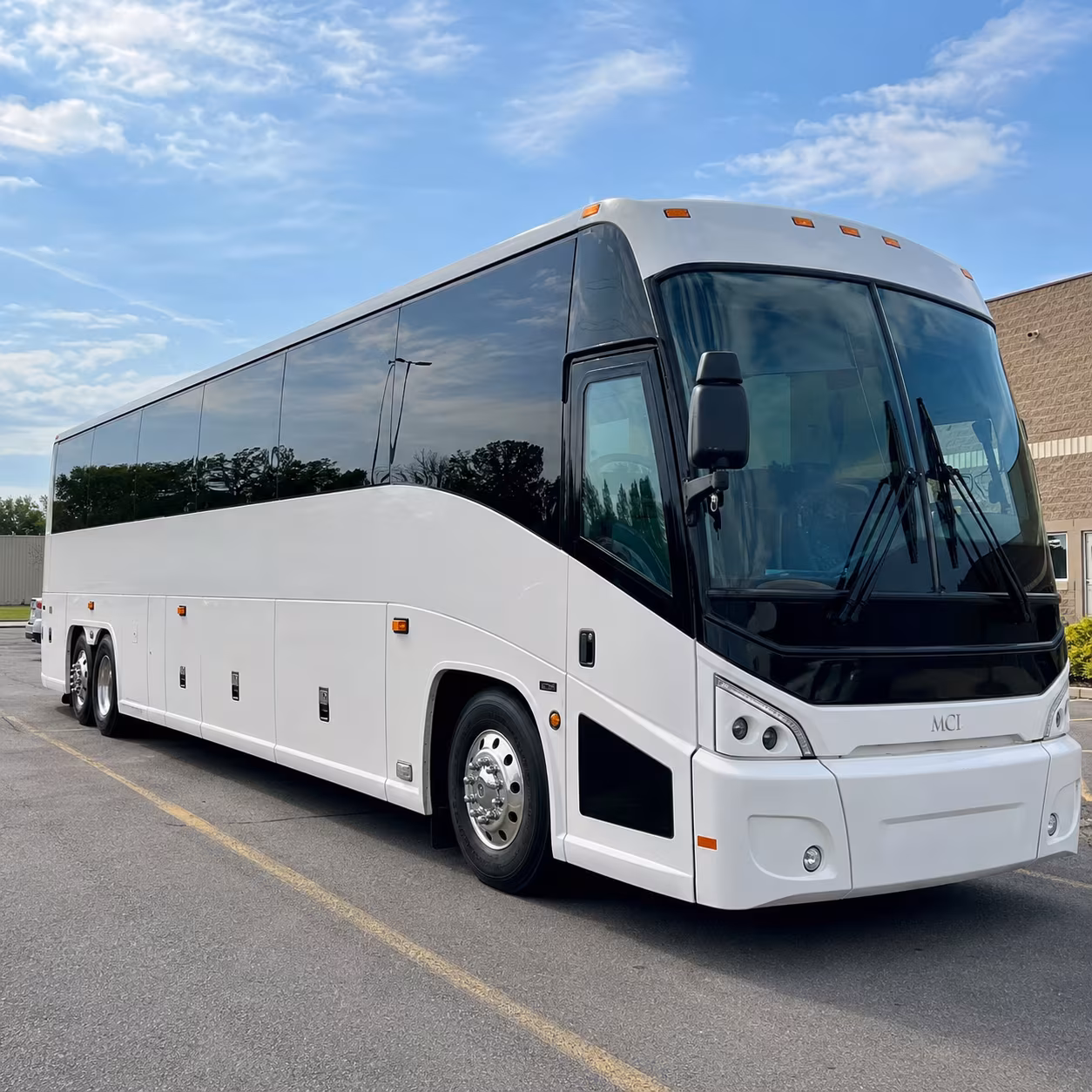 employee shuttle service between stockton s distribution and logistics centers