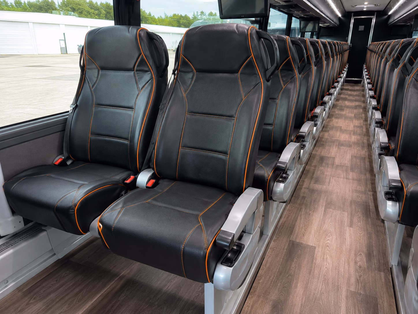 shuttle wedding guests between downtown stockton hotels and your venue